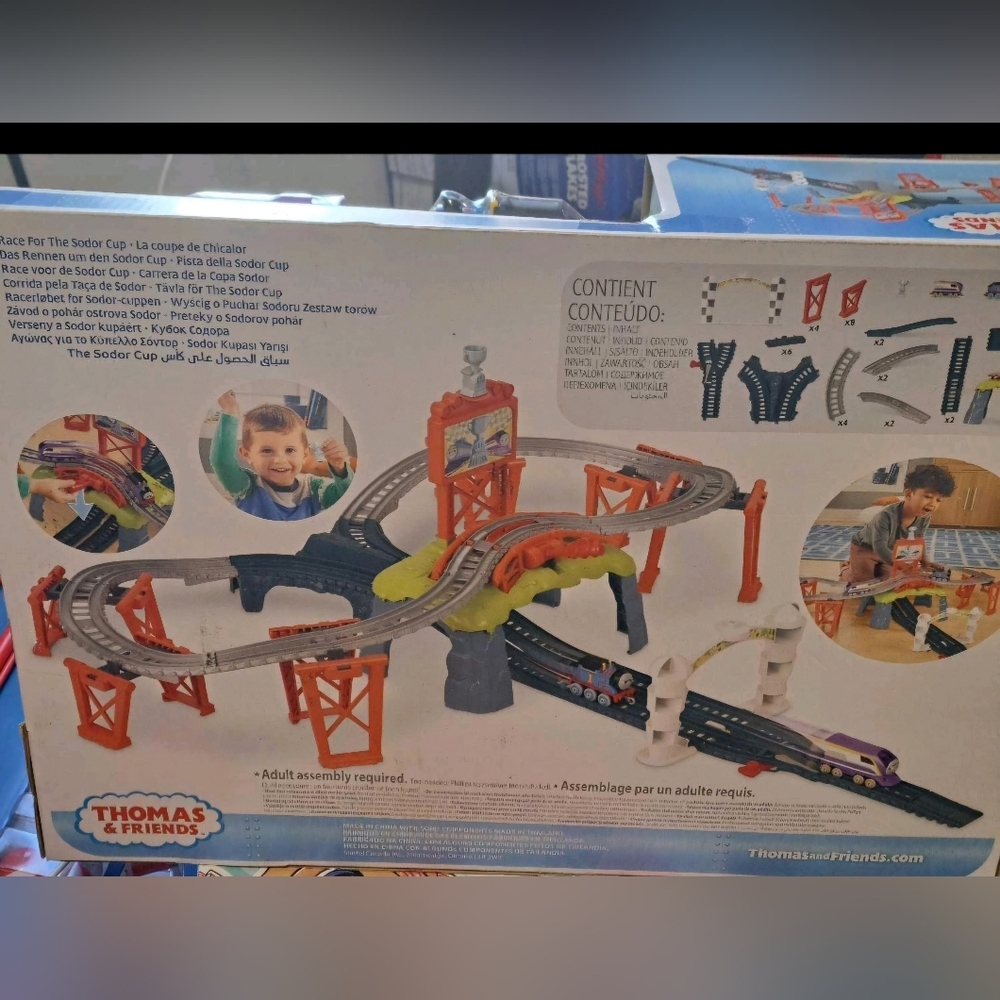 Thomas & Friends Push Along Train Set - RACE FOR SODOR CUP - Picture 4 of 5